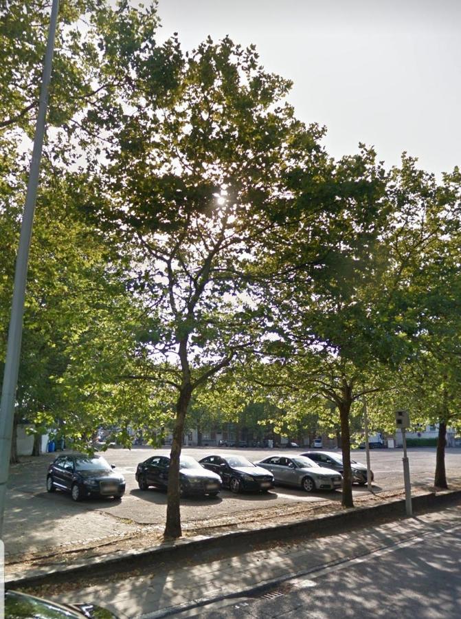 Le Petit Luxembourg Apartman Montignies-sur-Sambre Kültér fotó