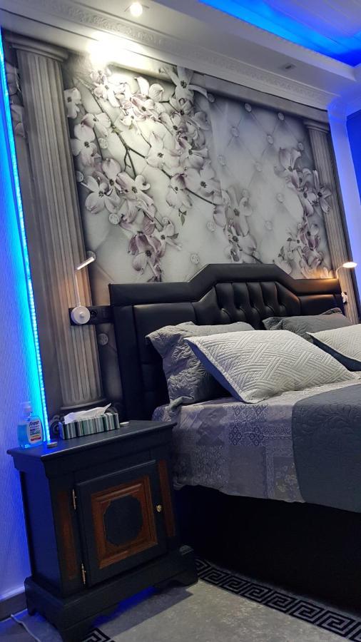 Le Petit Luxembourg Apartman Montignies-sur-Sambre Kültér fotó