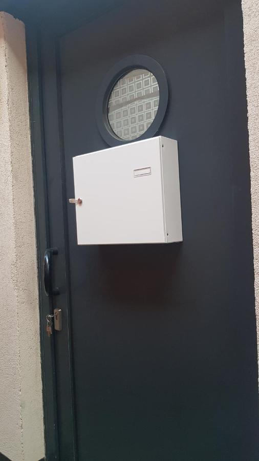 Le Petit Luxembourg Apartman Montignies-sur-Sambre Kültér fotó
